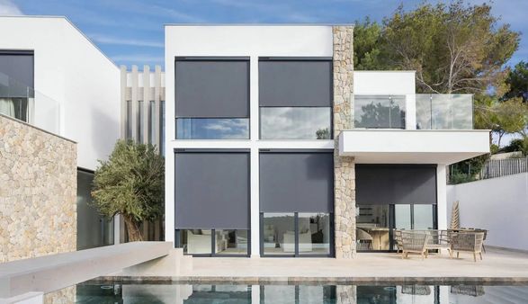 Bandalux B-box Solar Roller Shades