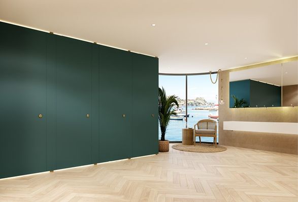 Venesta Infinite Full Height With Fixing Ceiling & Flooring Blocks