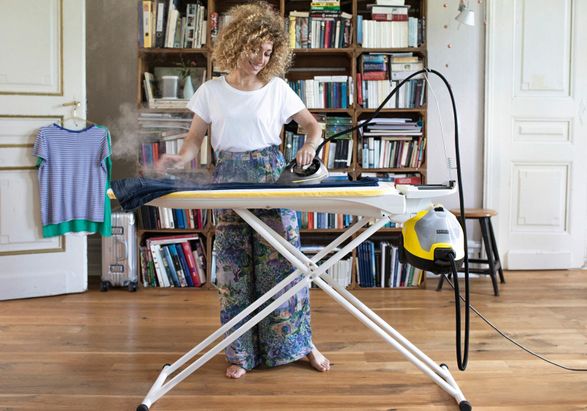 Karcher Steam Ironing Station SI 4 Easyfix Iron