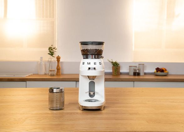 Smeg Coffee Grinder