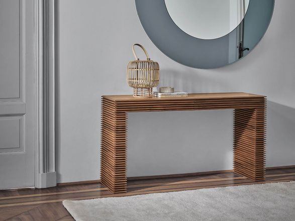 Porada Linka Console Table