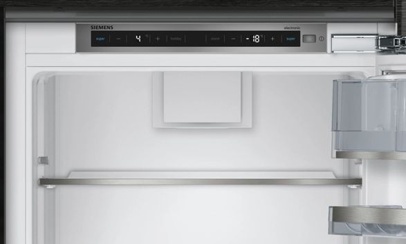 Siemens Iq500 Built-in Fridge-freezer With Freezer At Bottom