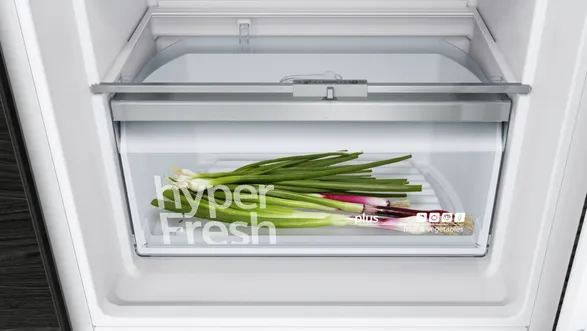 Siemens Iq500 Built-in Fridge-freezer With Freezer At Bottom