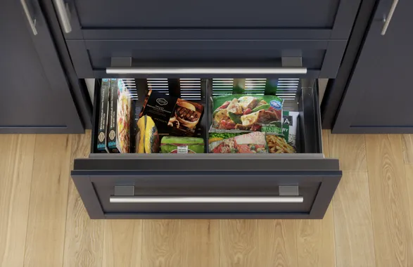 Thermador Freedom® Built-in Bottom Freezer 36'' Panel Ready