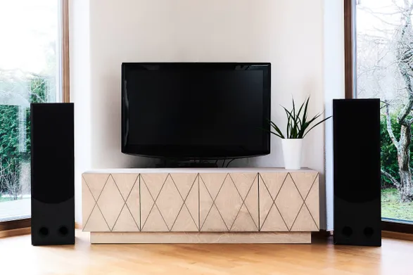 Radis Romb Tv-stand