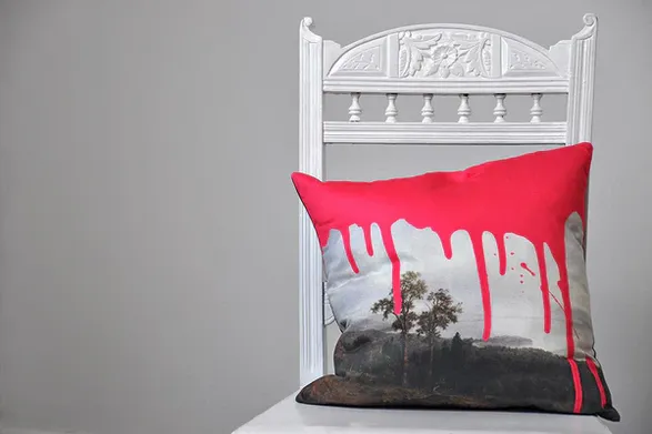 Mineheart Artistic Cushion Pink