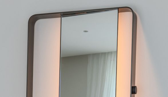 Natevo Bamboo Mirror