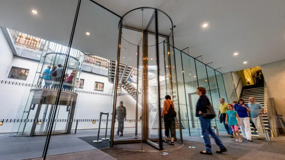 Boon Edam Crystal Tourniket Glass Revolving Door