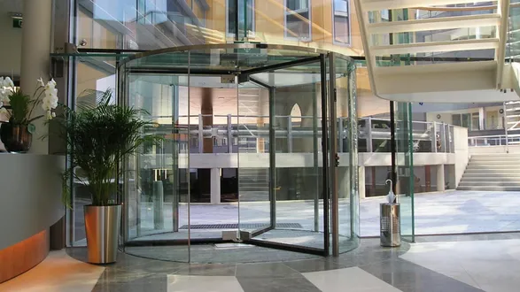 Boon Edam Crystal Tourniket Glass Revolving Door