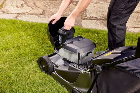 Hayter Harrier 41 PRO 60V Battery Mowers