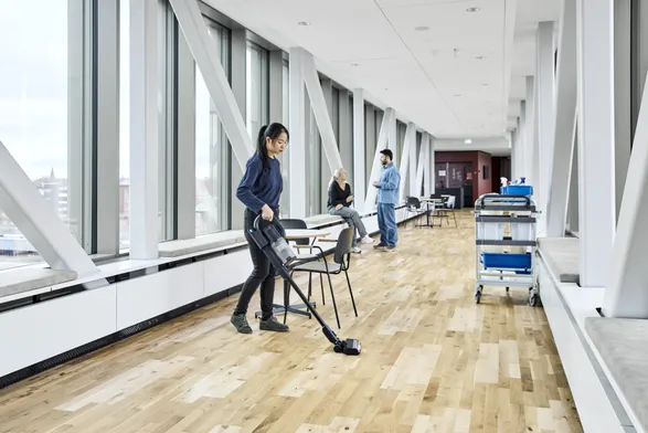 Nilfisk Upright VU200 Vacuum Cleaners
