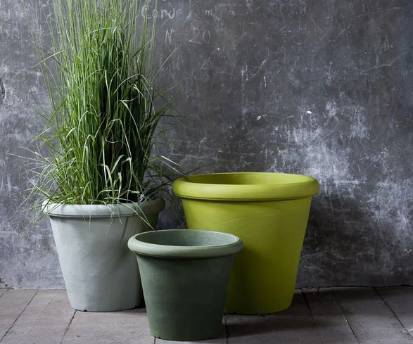 Serralunga Camelia Planter