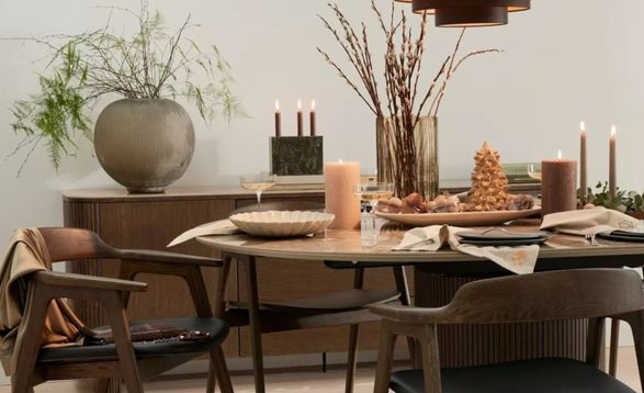 Boconcept Santiago Extendable Dining Table