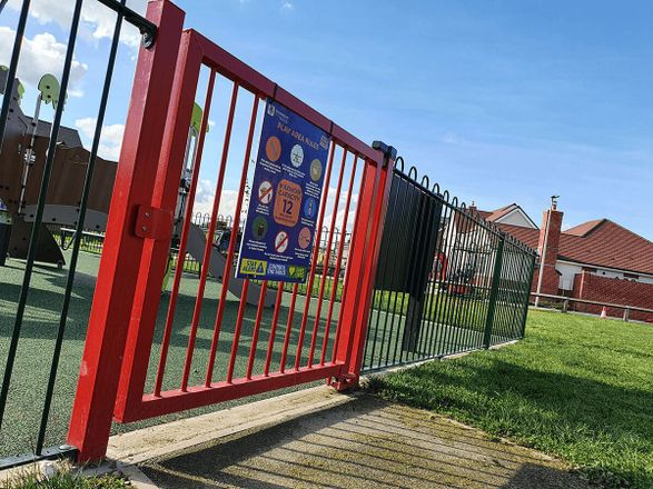 Zaun Kindergate Playground Gate