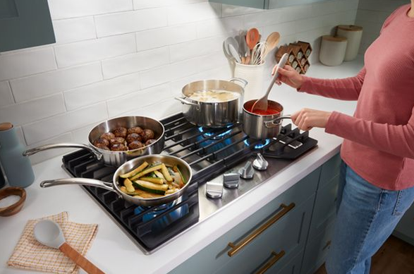 Whirlpool 30-inch Gas Cooktop with 2-in-1 Hinged Grate to Griddle