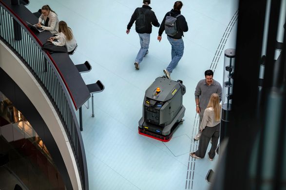 Kaercher Scrubber Dryer Kira BD 50 Cleaning Robots