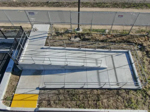 Upsideinnovations Guardrail & Handrail Systems Extruded Rail