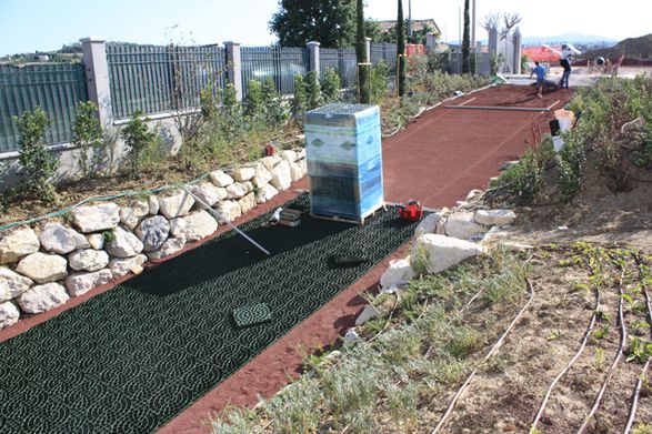 Daliform Pratopratico® Gravel And Lawn Driveway Grid Paver