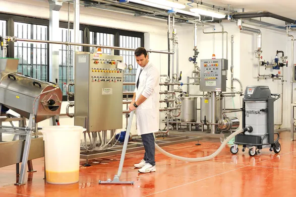 Nilfisk S2 L40 Fn  Vacuum Cleaner