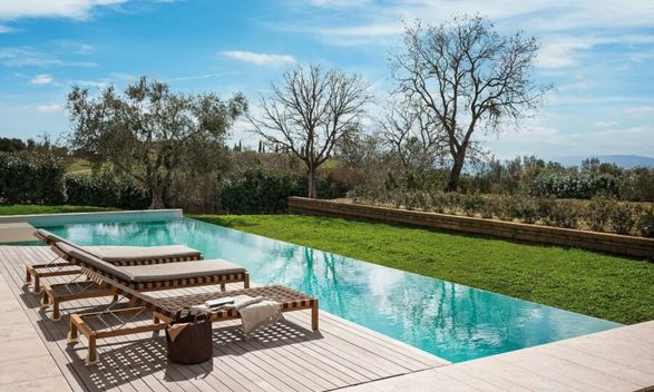 Roda Mistral Sofas & Sun Loungers
