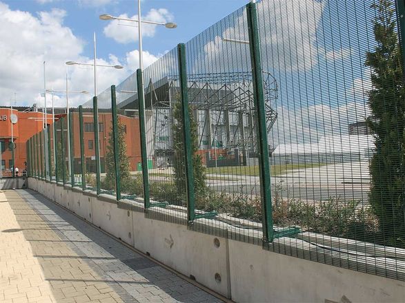 Zaun Multifence Pas 68 Fence And Barrier System