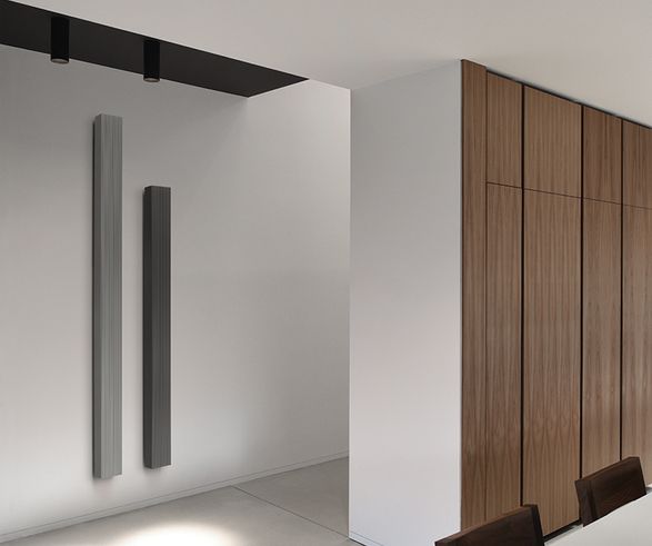 Vasco Bryce Mono Aluminium Radiator