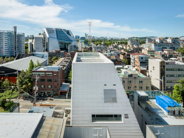 Hapjeong Artplex Mixed-use Facility