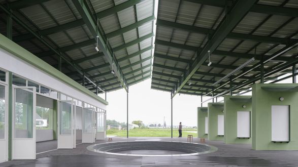 Grape Classroom In The Field