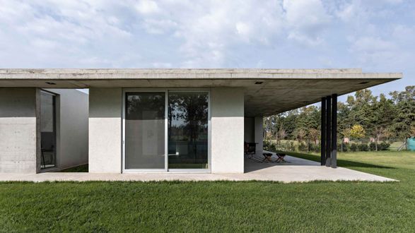 D House