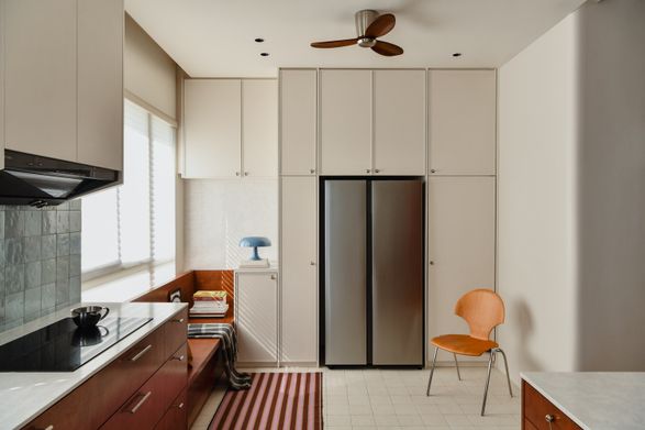 16 Crimson Unfold Apartment