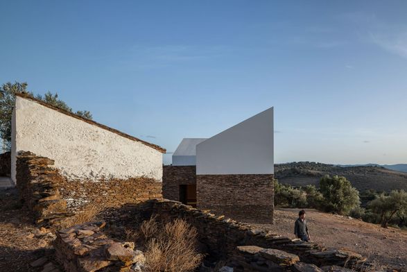 Mortuária de Barrancos House