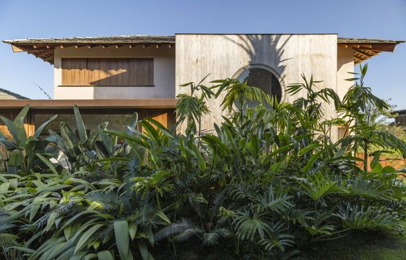 Ība House