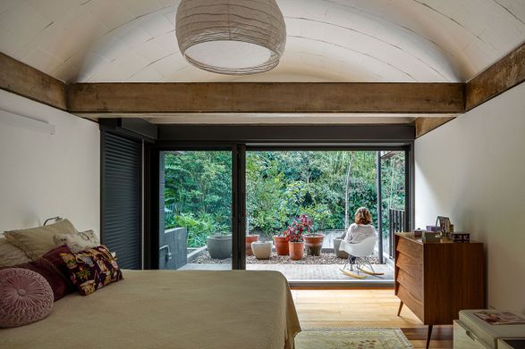 Arches House