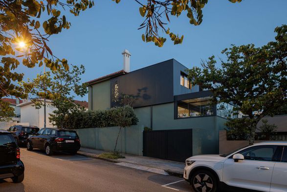 PI House