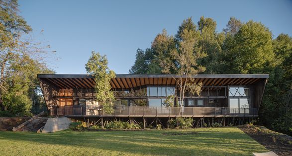 Miradores House