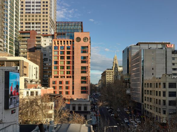 Melbourne Place Hotel