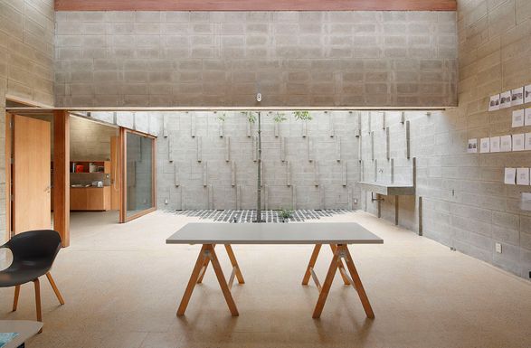 Studio-Workshop For Photographers