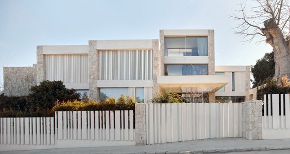 House Jacaranda