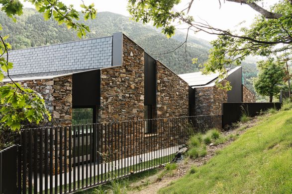 Villa W