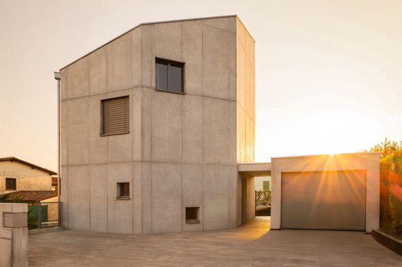Swisshouse XL