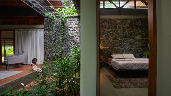 Residence At Edavanna