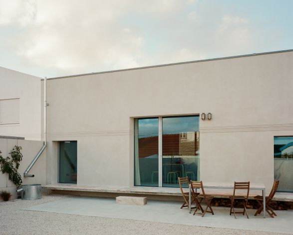 Catribana House