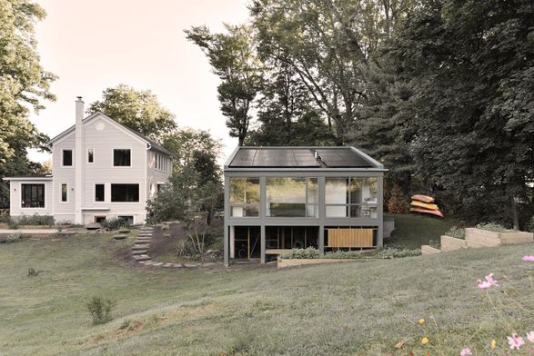 Anchorage Road Artist Studio