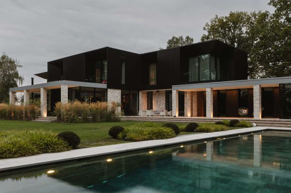 Weavers - Seer Green House