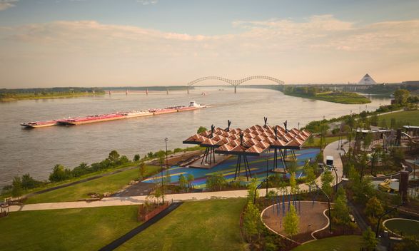 Tom Lee Park