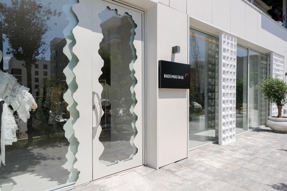 Erosion Buzë Mustaqe Showroom