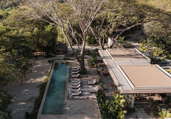 Andaz Beach Club