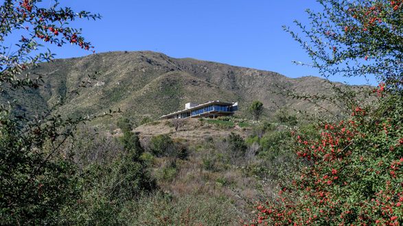House On El Dragón