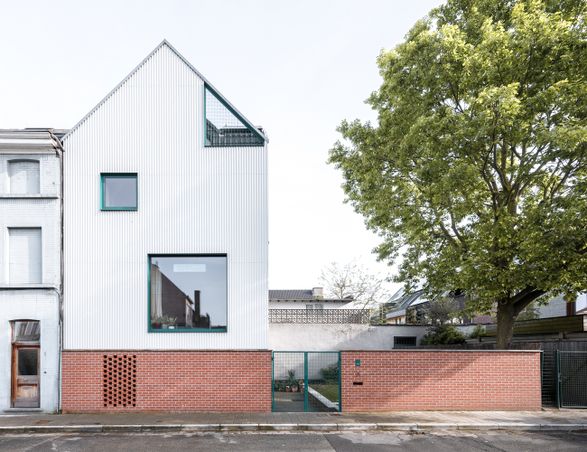 Soberrijk House