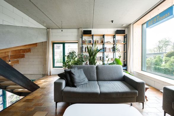 Soberrijk House